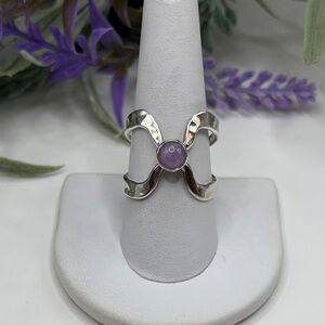 Vintage Elegant 925 Sterling Silver Purple Charoite Ring
